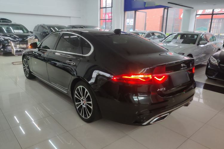 Used Jaguar XFL 2021 XFL 2.0T P250 Two-Wheel-Drive Luxury Deluxe Edition Rear Left 45 Deg