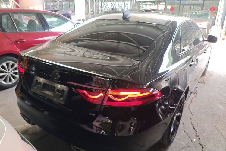 Used Jaguar XFL 2021 XFL 2.0T P250 All-Wheel-Drive Shimmering Black Sport Edition Rear Right 45 Deg