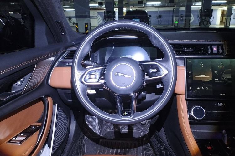 Used Jaguar XFL 2021 XFL 2.0T P250 Two-Wheel-Drive Elite Sport Edition Steering Wheel