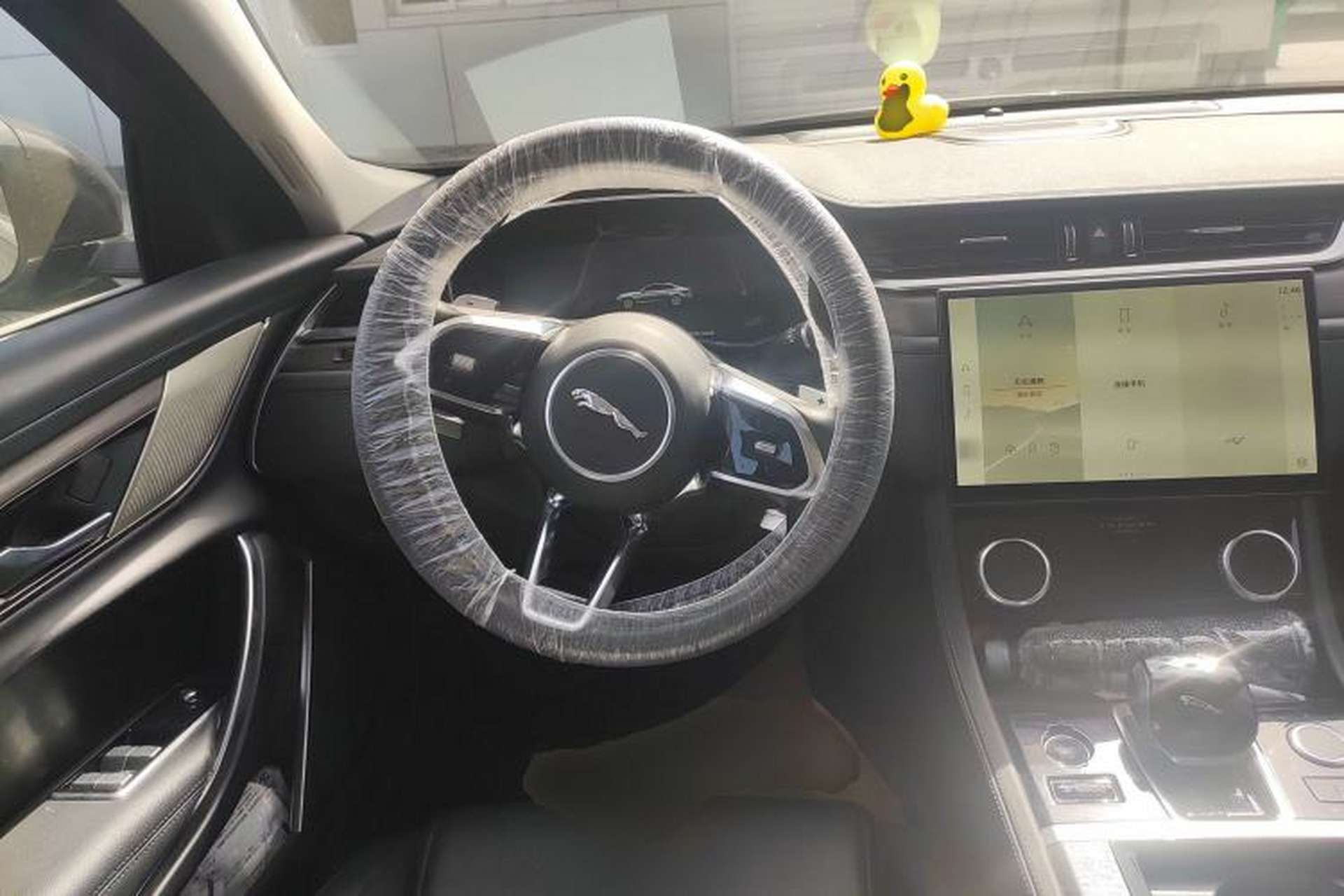 Used Jaguar XFL 2021 XFL 2.0T P200 Two-Wheel-Drive Elite Luxury Edition Steering Wheel