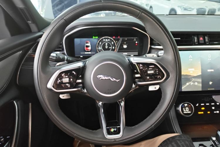Used Jaguar XFL 2021 XFL 2.0T P250 Two-Wheel-Drive Elite Sport Edition Steering Wheel