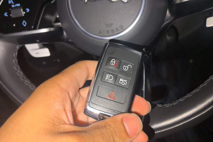Used Jaguar XFL 2021 XFL 2.0T P200 Two-Wheel-Drive Elite Luxury Edition Vehicle Key