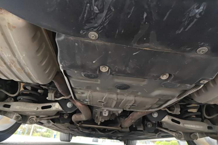 Used Jaguar XFL 2021 XFL 2.0T P300 All-Wheel-Drive Flagship Sport Edition Chassis Rear
