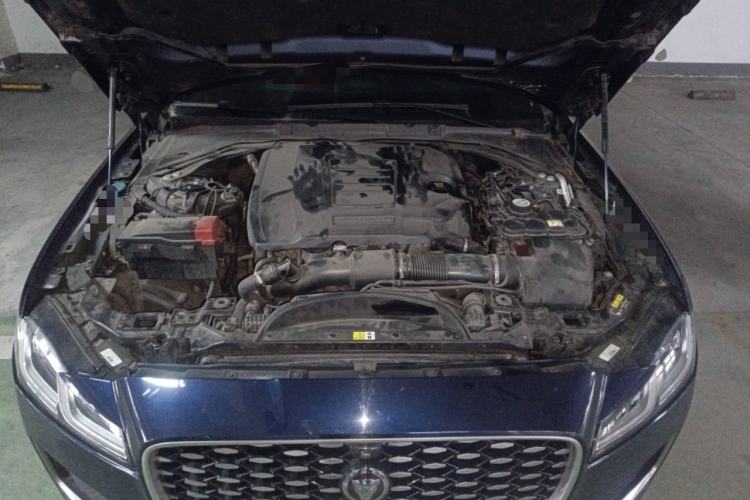 Used Jaguar XFL 2021 XFL 2.0T P250 Two-Wheel-Drive Luxury Deluxe Edition Engine Bay