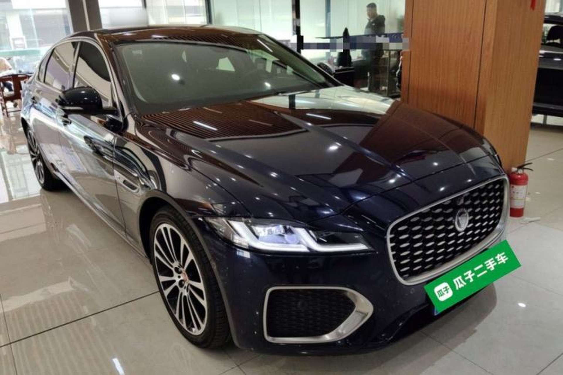 Used Jaguar XFL 2021 XFL 2.0T P250 Two-Wheel-Drive Luxury Deluxe Edition Exterior 2
