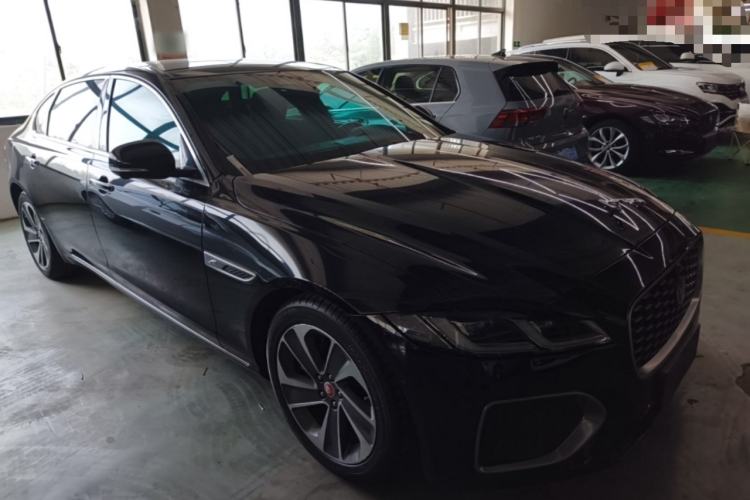 Used Jaguar XFL 2021 XFL 2.0T P200 Two-Wheel-Drive Elite Luxury Edition Front Right 45 Deg