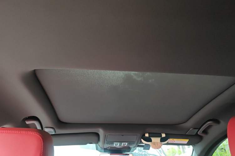 Used Jaguar XFL 2021 XFL 2.0T P300 All-Wheel-Drive Flagship Sport Edition Headliner