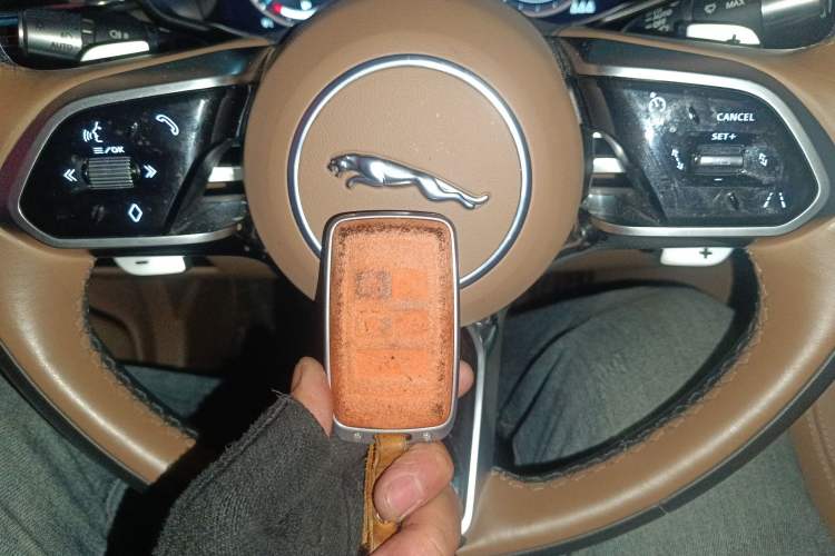 Used Jaguar XFL 2021 XFL 2.0T P250 Two-Wheel-Drive Luxury Deluxe Edition Interior 1