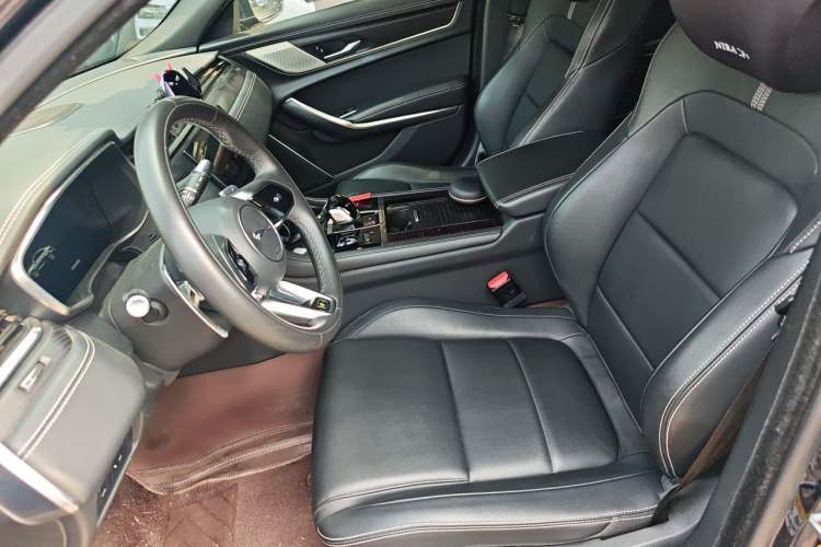 Used Jaguar XFL 2021 XFL 2.0T P250 Two-Wheel-Drive Elite Sport Edition Left Front Seat