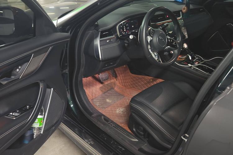 Used Jaguar XFL 2021 XFL 2.0T P250 Two-Wheel-Drive Elite Sport Edition Driver Seat
