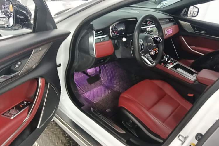 Used Jaguar XFL 2021 XFL 2.0T P250 Two-Wheel-Drive Elite Sport Edition Driver Seat