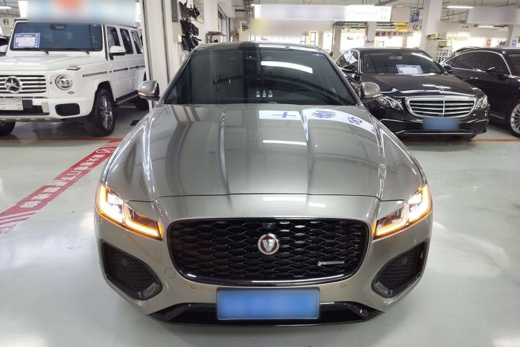Used Jaguar XFL 2021 XFL 2.0T P250 All-Wheel-Drive Shimmering Black Sport Edition Front