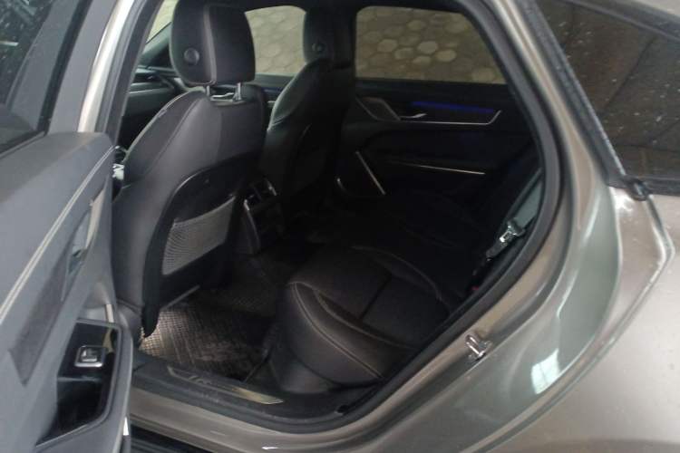 Used Jaguar XFL 2021 XFL 2.0T P250 All-Wheel-Drive Shimmering Black Sport Edition Left Rear Seat