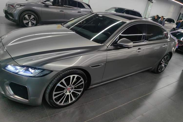 Used Jaguar XFL 2021 XFL 2.0T P250 Two-Wheel-Drive Luxury Deluxe Edition Left Side