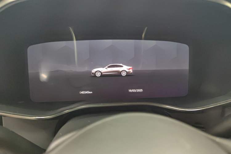Used Jaguar XFL 2021 XFL 2.0T P200 Two-Wheel-Drive Elite Luxury Edition Odometer Close Up