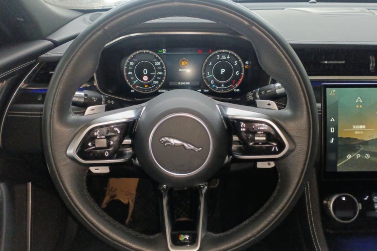 Used Jaguar XFL 2021 XFL 2.0T P250 All-Wheel-Drive Shimmering Black Sport Edition Steering Wheel