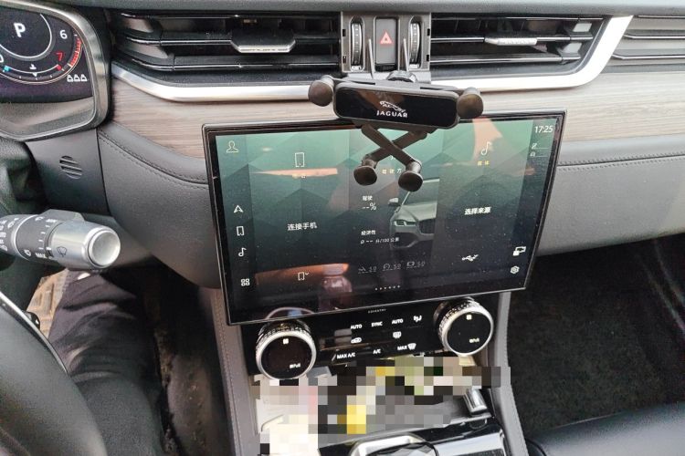 Used Jaguar XFL 2021 XFL 2.0T P200 Two-Wheel-Drive Elite Luxury Edition Audio And AC Panel