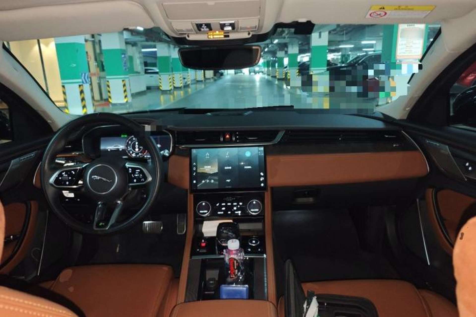 Used Jaguar XFL 2021 XFL 2.0T P300 All-Wheel-Drive Flagship Sport Edition Center Console