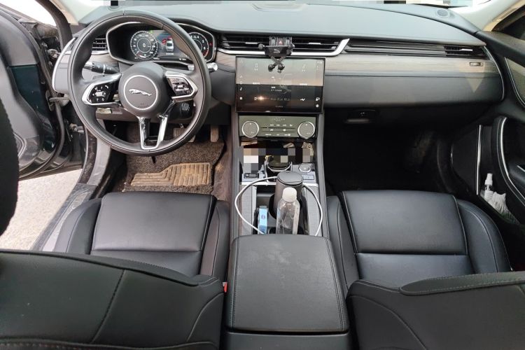 Used Jaguar XFL 2021 XFL 2.0T P200 Two-Wheel-Drive Elite Luxury Edition Center Console