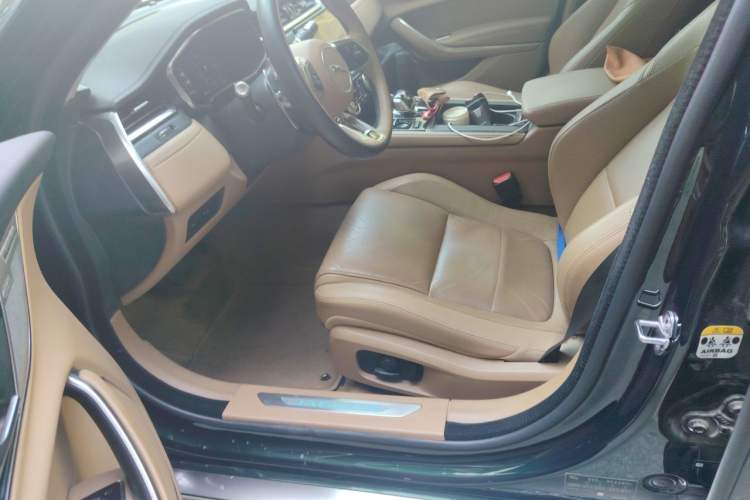 Used Jaguar XFL 2021 XFL 2.0T P250 Two-Wheel-Drive Luxury Deluxe Edition Driver Seat