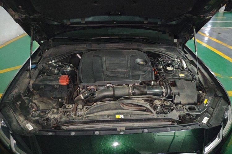 Used Jaguar XFL 2021 XFL 2.0T P200 Two-Wheel-Drive Elite Luxury Edition Engine Bay