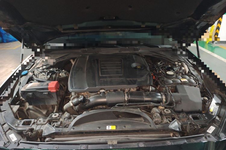 Used Jaguar XFL 2021 XFL 2.0T P300 All-Wheel-Drive Flagship Sport Edition Engine Bay