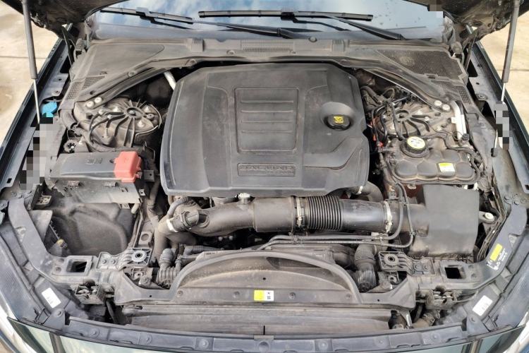 Used Jaguar XFL 2021 XFL 2.0T P250 Two-Wheel-Drive Elite Sport Edition Engine Bay