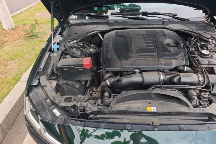 Used Jaguar XFL 2021 XFL 2.0T P200 Two-Wheel-Drive Elite Luxury Edition Engine Bay Right