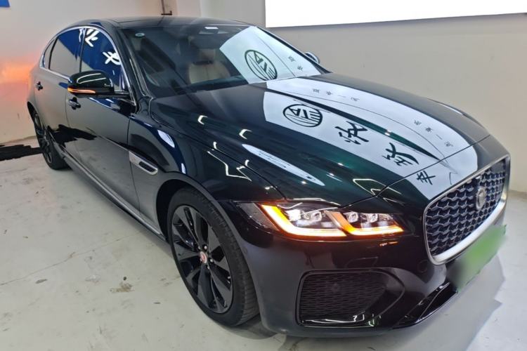 Used Jaguar XFL 2021 XFL 2.0T P300 All-Wheel-Drive Flagship Sport Edition Exterior 1