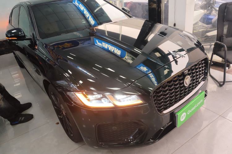 Used Jaguar XFL 2021 XFL 2.0T P250 All-Wheel-Drive Shimmering Black Sport Edition Exterior 2