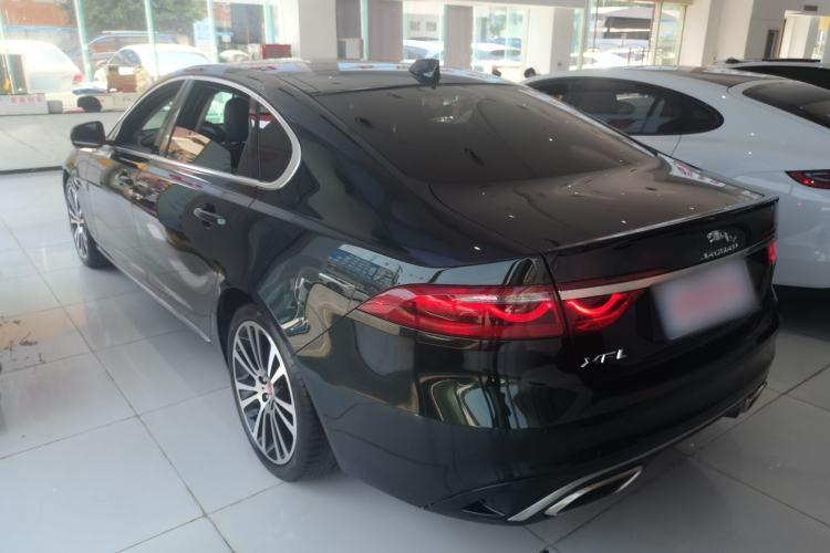 Used Jaguar XFL 2021 XFL 2.0T P250 Two-Wheel-Drive Luxury Deluxe Edition Exterior 2