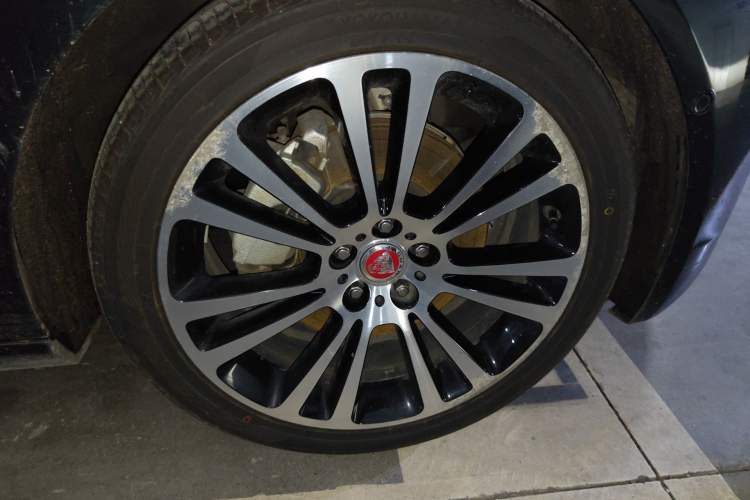 Used Jaguar XFL 2021 XFL 2.0T P250 Two-Wheel-Drive Luxury Deluxe Edition Exterior 7