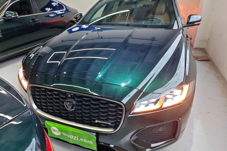 Used Jaguar XFL 2021 XFL 2.0T P300 All-Wheel-Drive Flagship Sport Edition Front