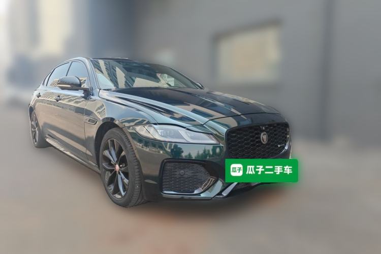 Used Jaguar XFL 2021 XFL 2.0T P250 All-Wheel-Drive Shimmering Black Sport Edition Front Right 45 Deg