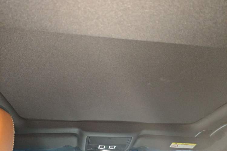 Used Jaguar XFL 2021 XFL 2.0T P250 Two-Wheel-Drive Elite Sport Edition Headliner