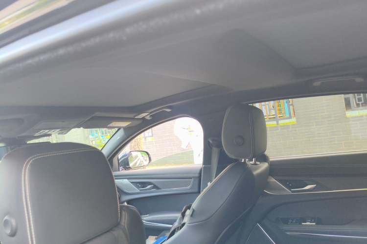 Used Jaguar XFL 2021 XFL 2.0T P300 All-Wheel-Drive Flagship Sport Edition Headliner