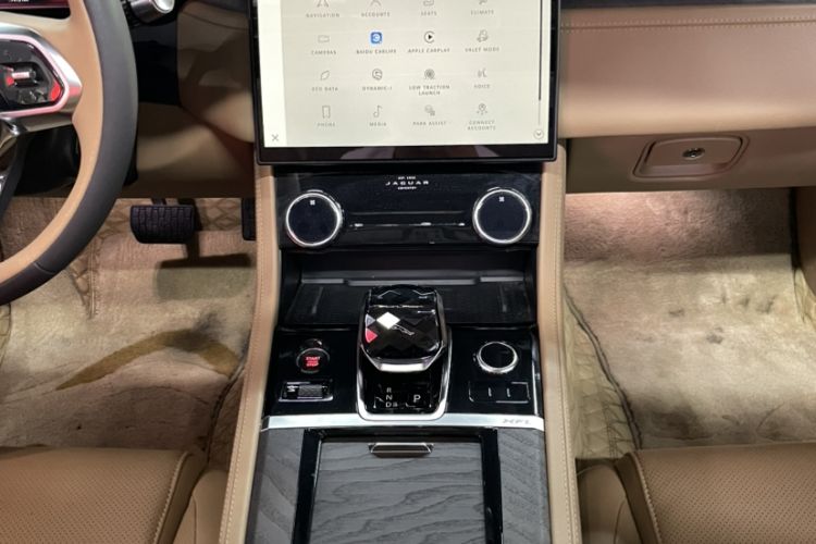 Used Jaguar XFL 2021 XFL 2.0T P250 Two-Wheel-Drive Luxury Deluxe Edition Interior 10