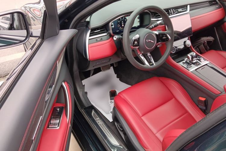 Used Jaguar XFL 2021 XFL 2.0T P250 All-Wheel-Drive Shimmering Black Sport Edition Interior 3