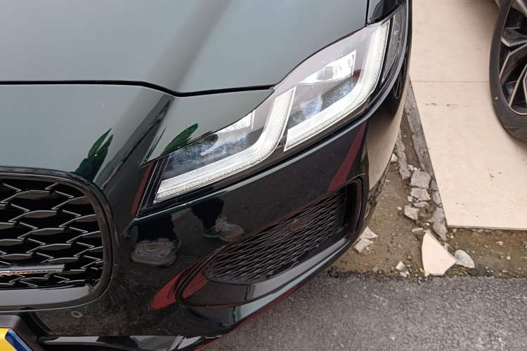 Used Jaguar XFL 2021 XFL 2.0T P250 All-Wheel-Drive Shimmering Black Sport Edition Left Front Headlight