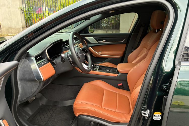Used Jaguar XFL 2021 XFL 2.0T P250 Two-Wheel-Drive Elite Sport Edition Left Front Seat
