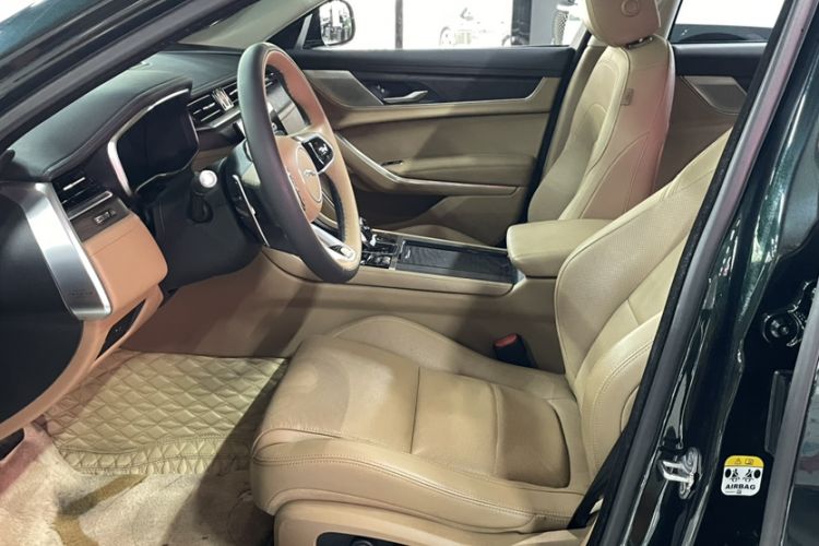 Used Jaguar XFL 2021 XFL 2.0T P250 Two-Wheel-Drive Luxury Deluxe Edition Left Front Seat