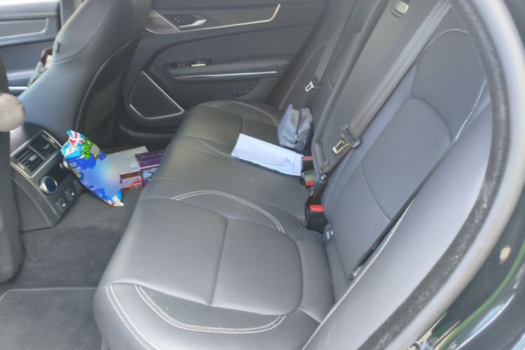 Used Jaguar XFL 2021 XFL 2.0T P300 All-Wheel-Drive Flagship Sport Edition Left Rear Seat
