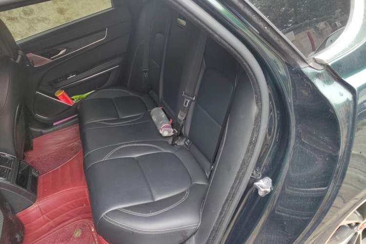 Used Jaguar XFL 2021 XFL 2.0T P250 Two-Wheel-Drive Elite Sport Edition Left Rear Seat
