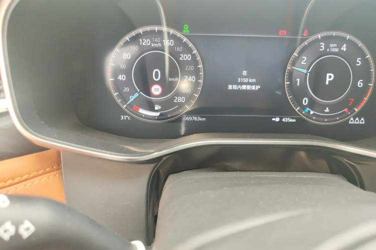 Used Jaguar XFL 2021 XFL 2.0T P250 Two-Wheel-Drive Elite Sport Edition Odometer Close Up