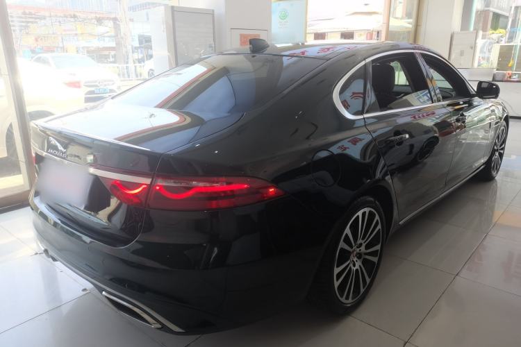 Used Jaguar XFL 2021 XFL 2.0T P250 Two-Wheel-Drive Luxury Deluxe Edition Rear Right 45 Deg