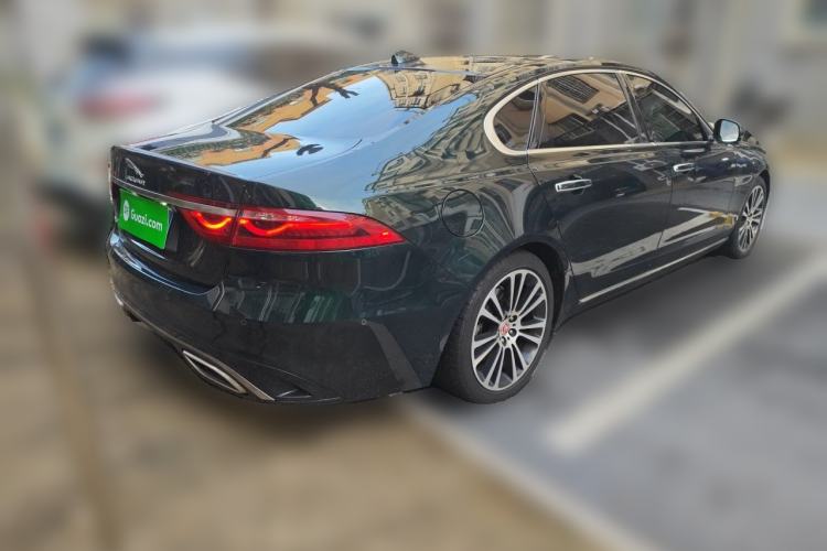 Used Jaguar XFL 2021 XFL 2.0T P250 Two-Wheel-Drive Luxury Deluxe Edition Rear Right 45 Deg