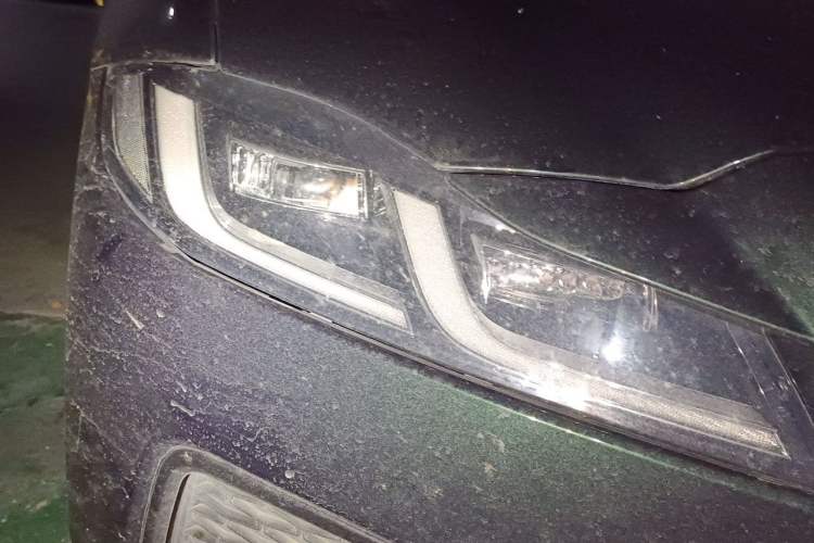 Used Jaguar XFL 2021 XFL 2.0T P300 All-Wheel-Drive Flagship Sport Edition Right Front Headlight