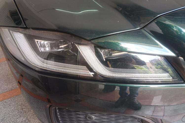 Used Jaguar XFL 2021 XFL 2.0T P250 Two-Wheel-Drive Elite Sport Edition Right Front Headlight