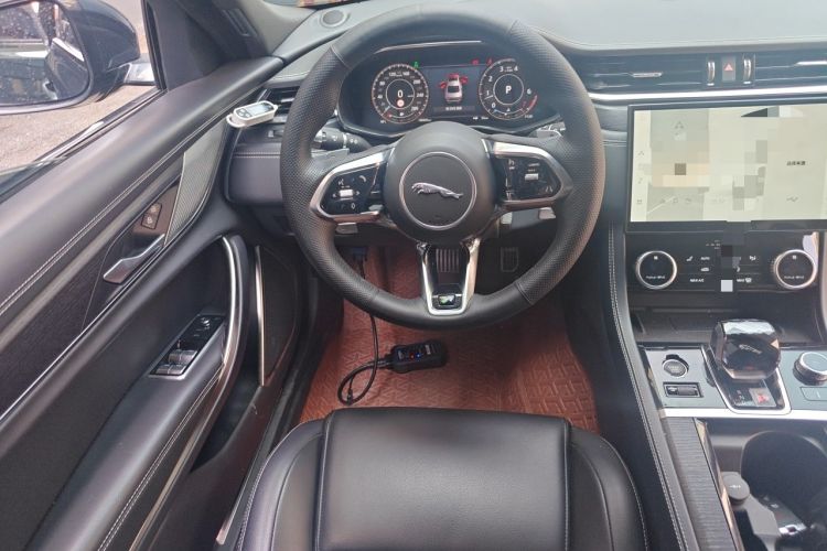 Used Jaguar XFL 2021 XFL 2.0T P250 All-Wheel-Drive Shimmering Black Sport Edition Steering Wheel