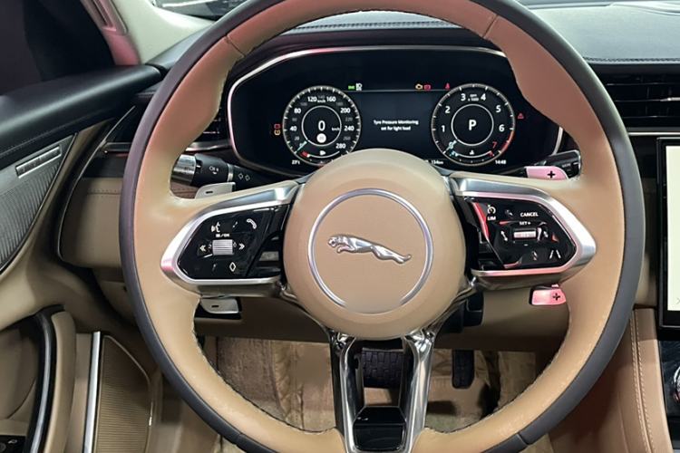 Used Jaguar XFL 2021 XFL 2.0T P250 Two-Wheel-Drive Luxury Deluxe Edition Steering Wheel